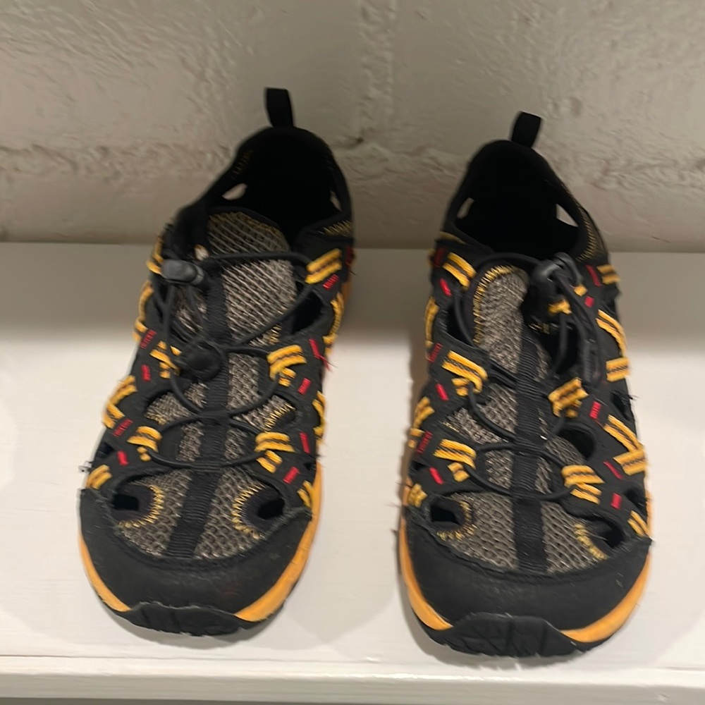 Merrel water hiking shoe